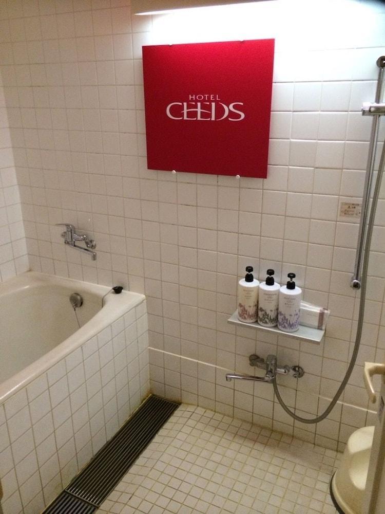 Ceeds (Adults Only) Hotel Osaka Bagian luar foto
