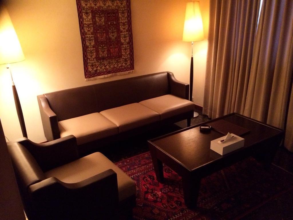 Ceeds (Adults Only) Hotel Osaka Bagian luar foto